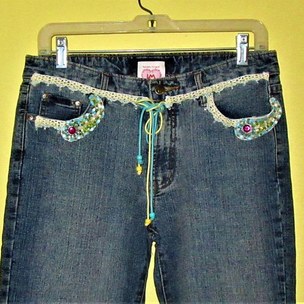 LM LULU FRILLY FEMININE JEANS W/JEWEL AND RUFFLES